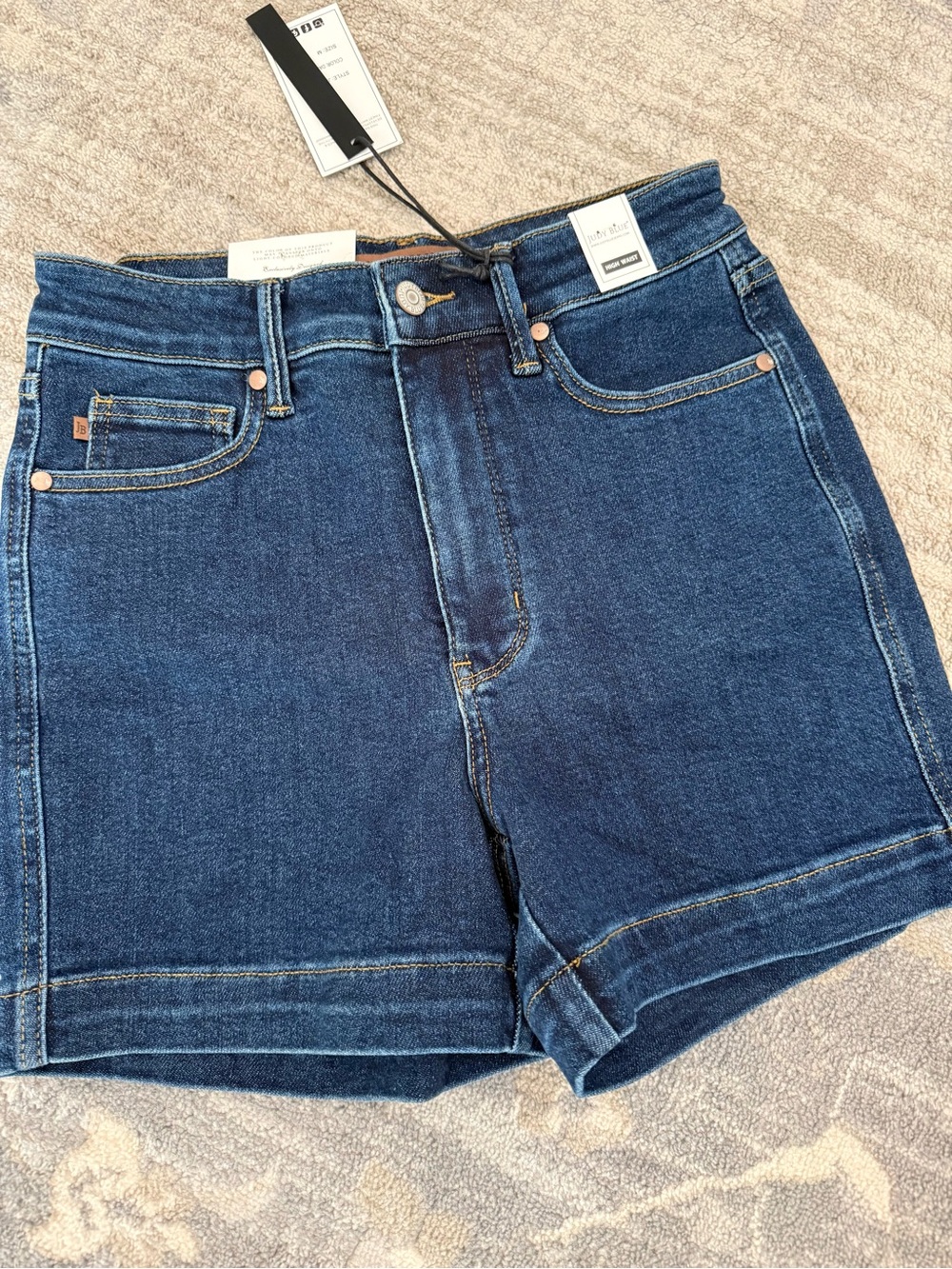 Medium Judy Blue JB150333 High Waist Tummy Control Shorts